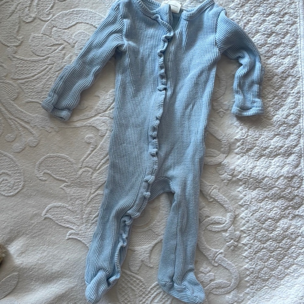 Spearmint Love Super Soft Ruffle Footie 6-9 mo blue